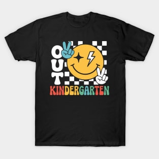 Groovy Peace Out Kindergarten Graduation Last Day Of School T-Shirt
